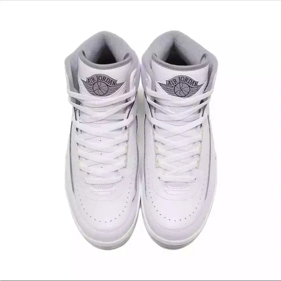 Kids Nike Air Jordan Retro 2 - Picture 2 of 11